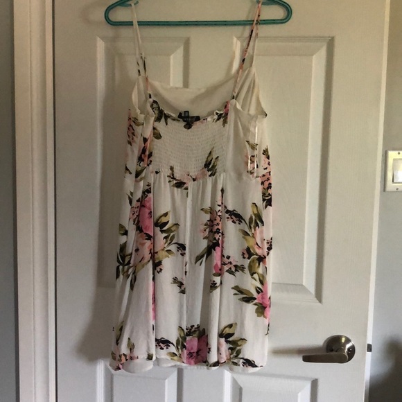 Floral Dynamite Dress - Picture 2 of 4